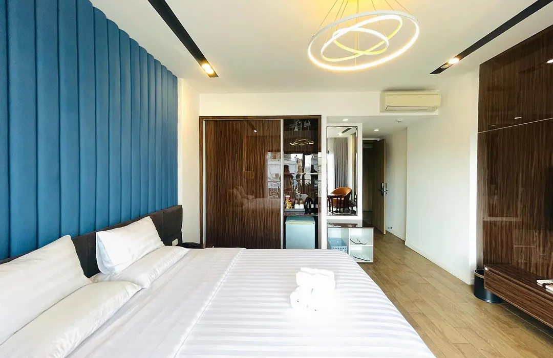 Royal Dragon Boutique Hotel-1